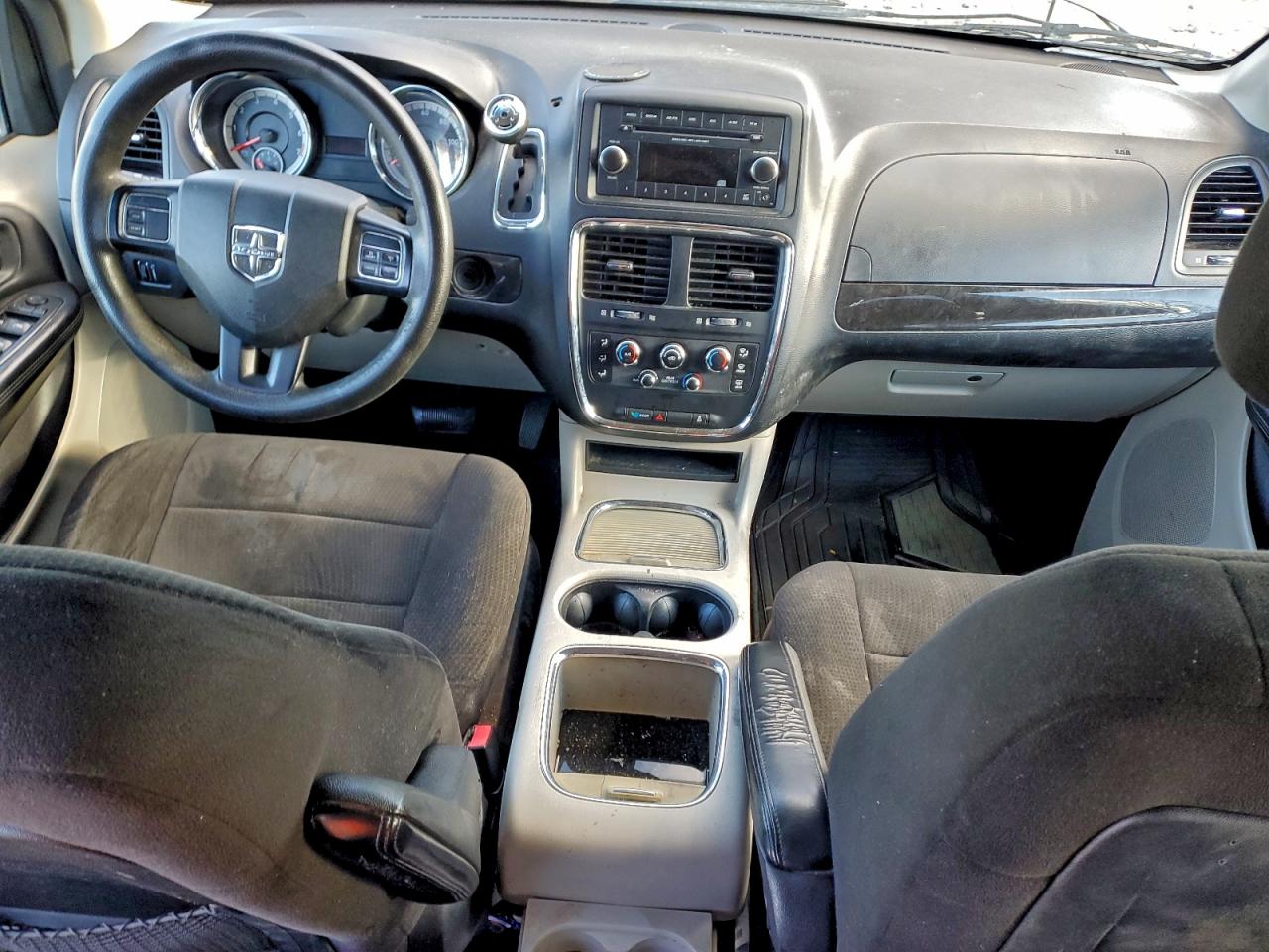 Dodge Caravan Sxt Image 5