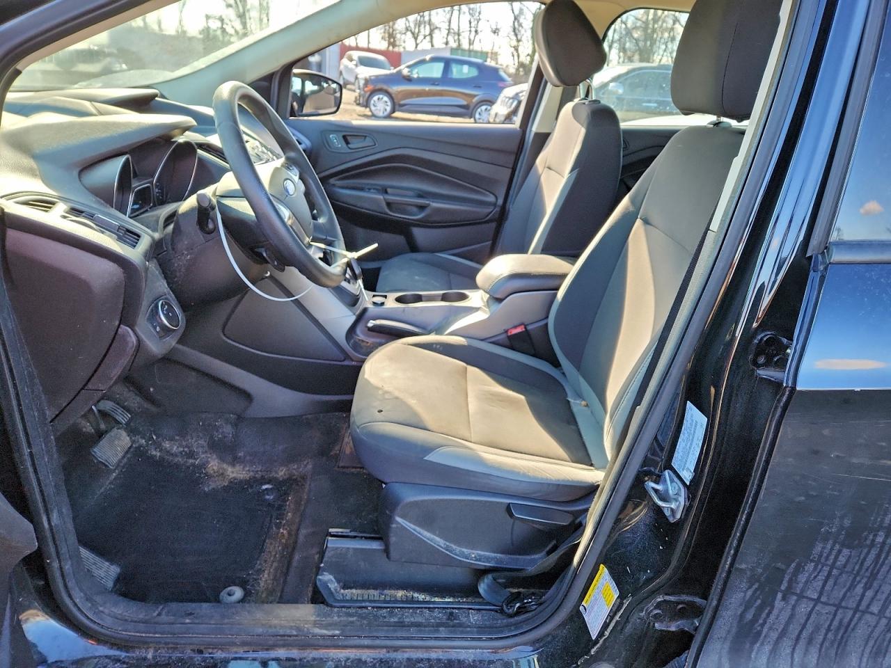 Ford Escape S Image 12