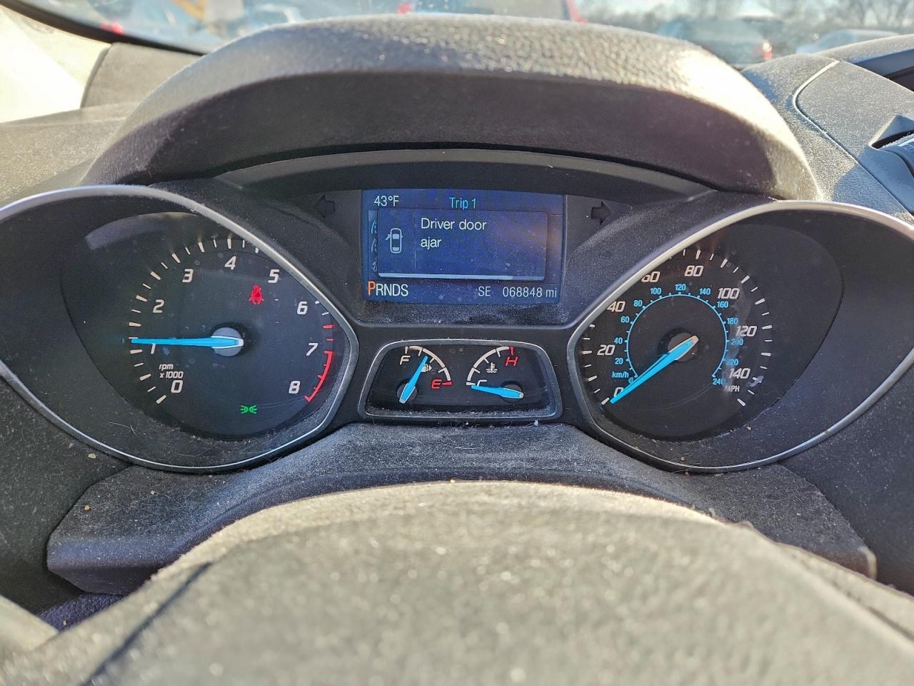 Ford Escape S Image 10