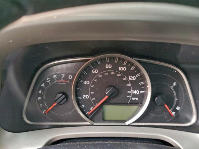 Toyota RAV4 Le Image 11