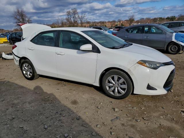 Toyota Corolla L Image 13