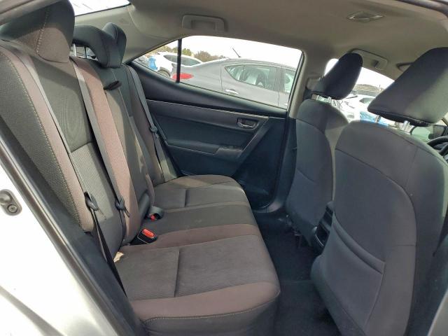 Toyota Corolla L Image 9