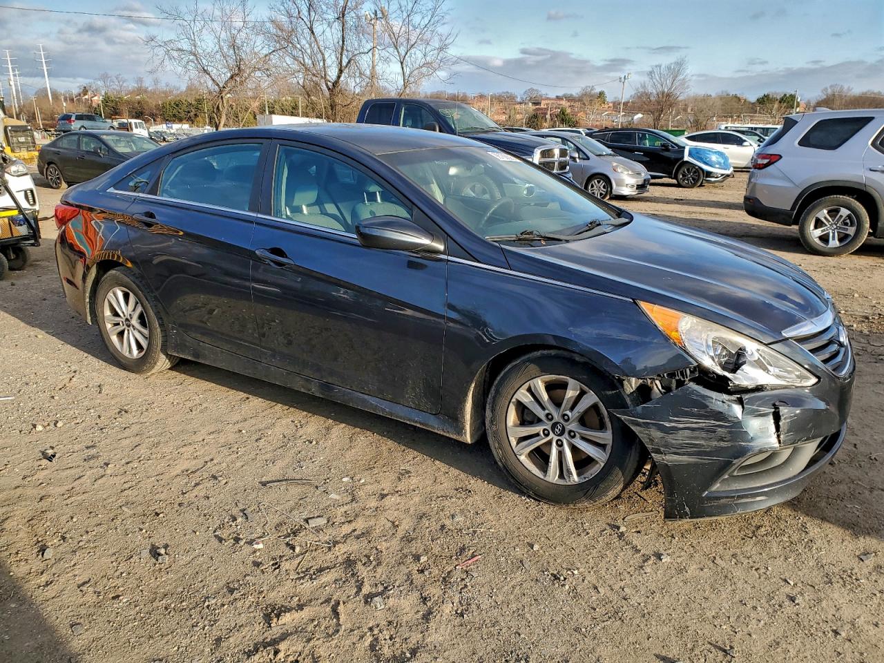 Hyundai SONATA Gls Image 9