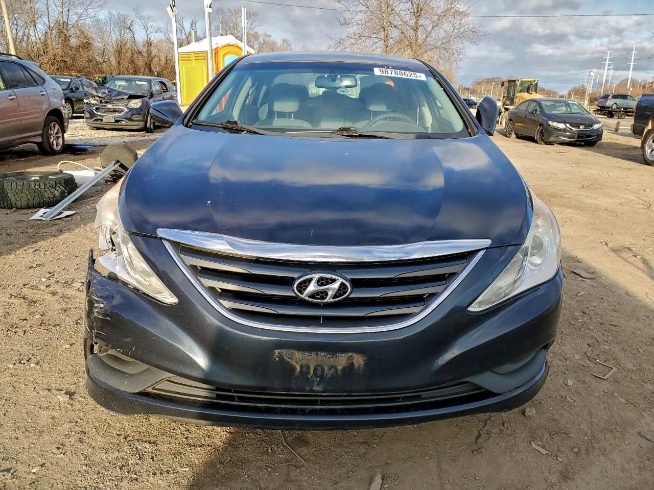 Hyundai SONATA Gls Image 2