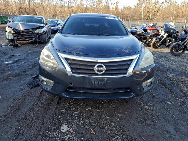 Nissan Altima 2.5 Image 8