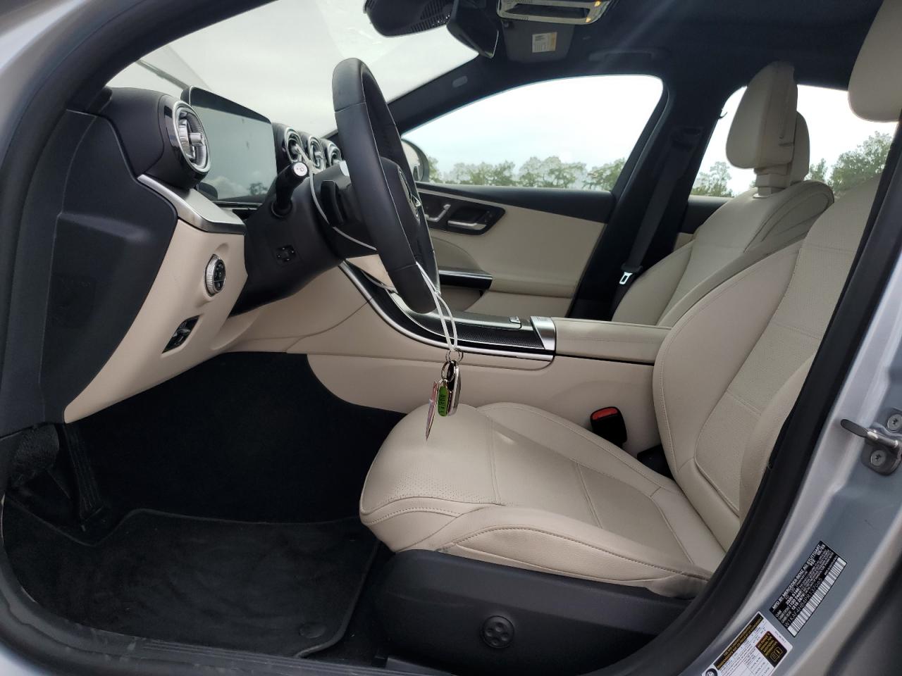 Mercedes-Benz C-Class 300 4matic Image 4