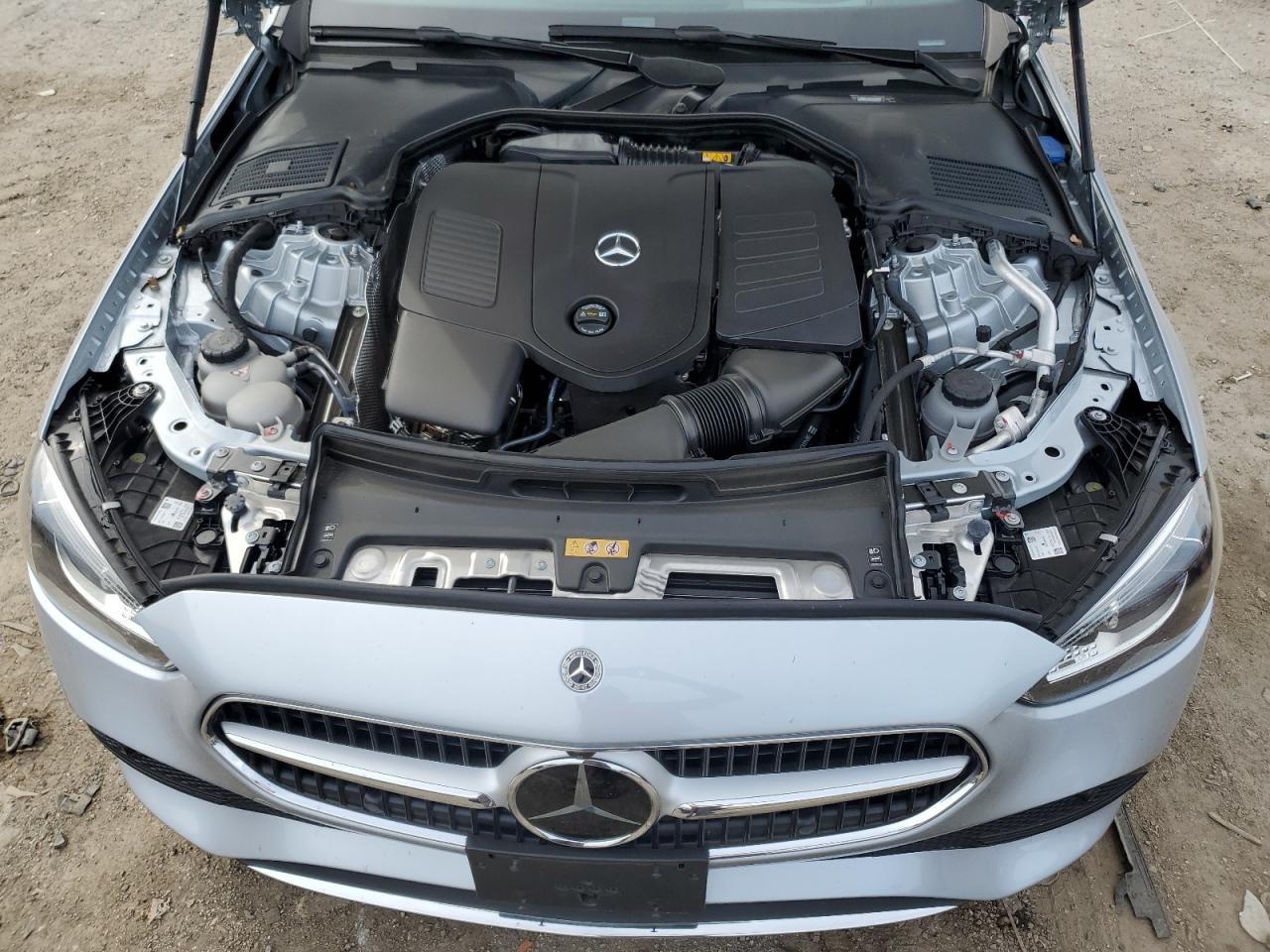 Mercedes-Benz C-Class 300 4matic Image 8