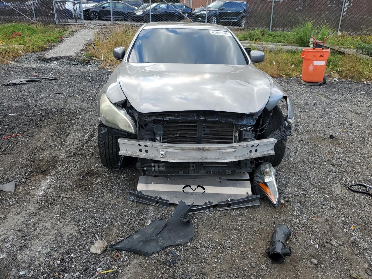 INFINITI M37 Image 2