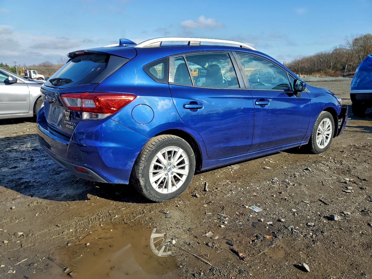 Subaru Impreza Premium Image 7