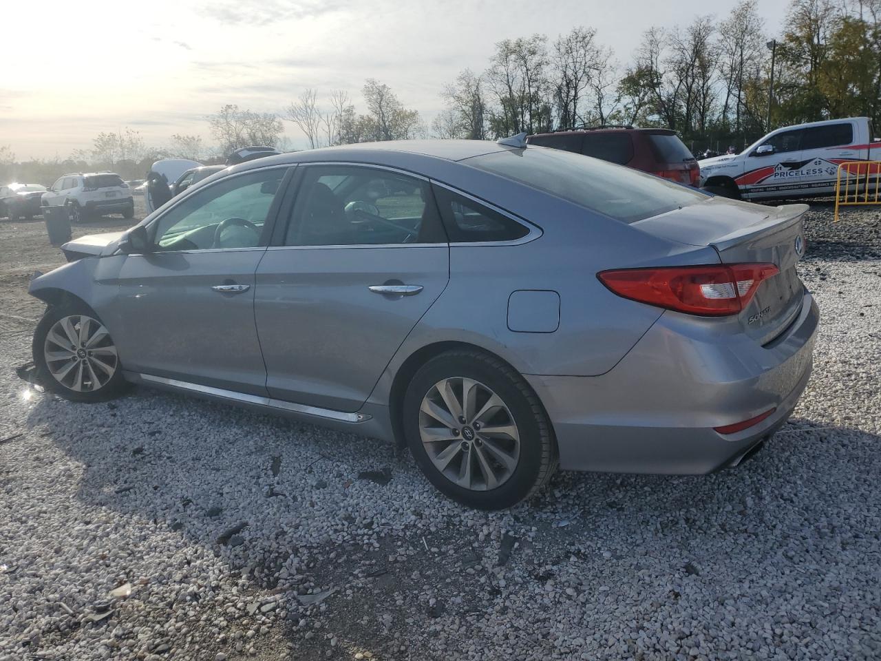 Hyundai SONATA Sport Image 2