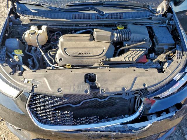 Chrysler Pacifica Touring L Image 7