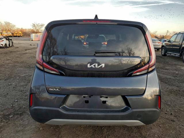 Kia Soul Lx Image 10