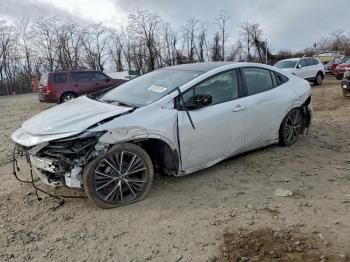  Salvage Toyota Prius