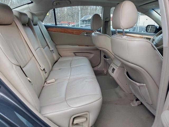 Toyota Avalon Xl Image 3