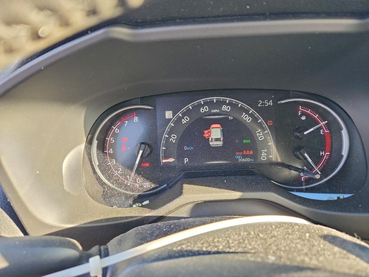 Toyota RAV4 Xle Image 11