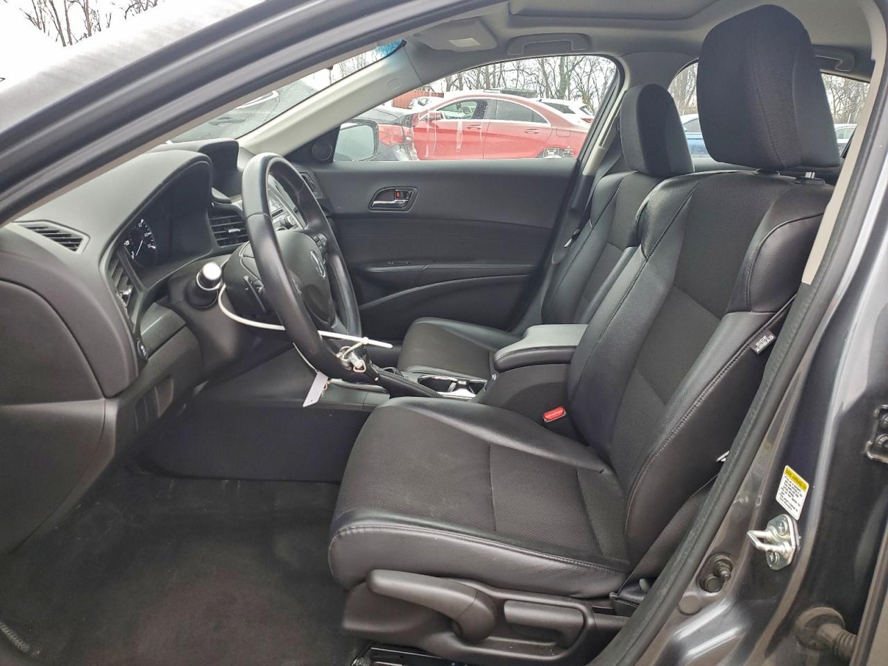 Acura ILX 20 Image 8