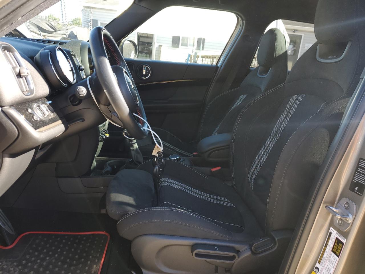 MINI Cooper S E Countryman All4 Image 6