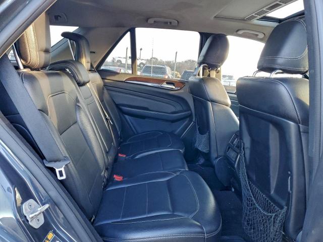 Mercedes-Benz M-Class 350 4matic Image 4