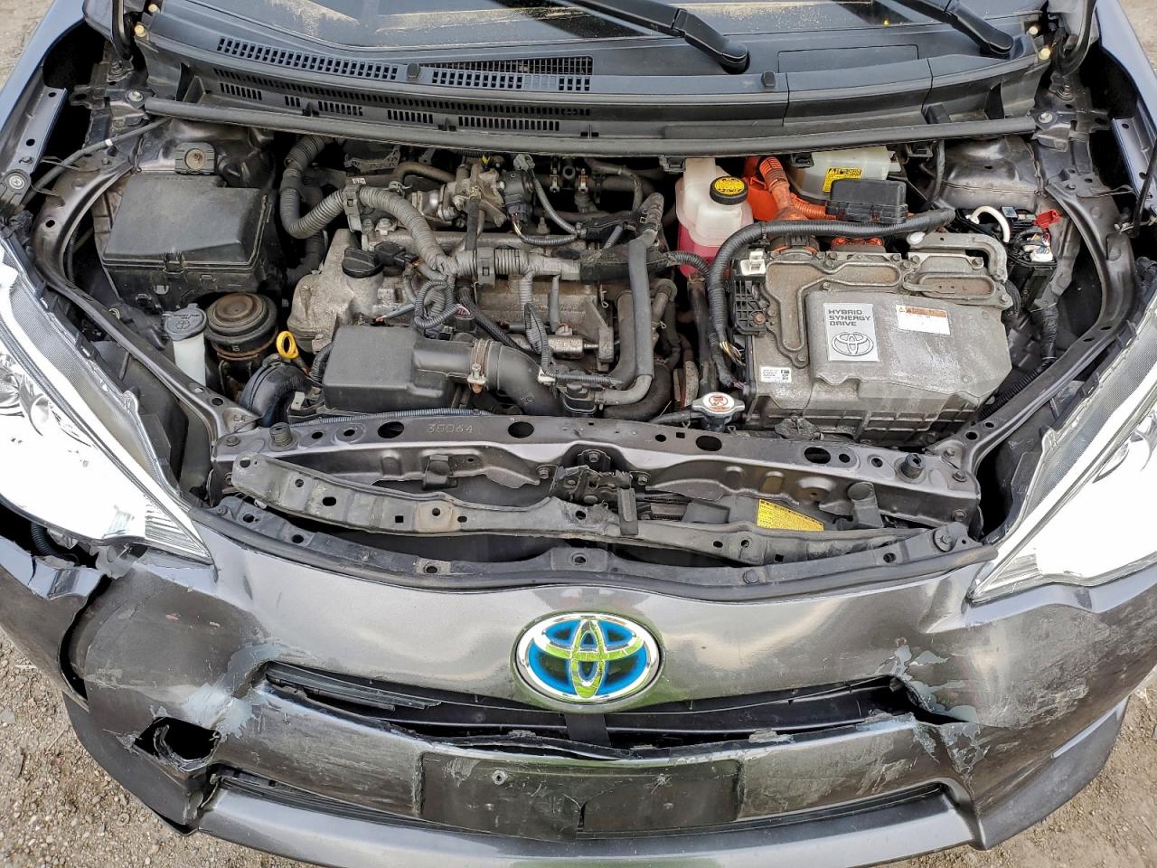 Toyota Prius Image 9