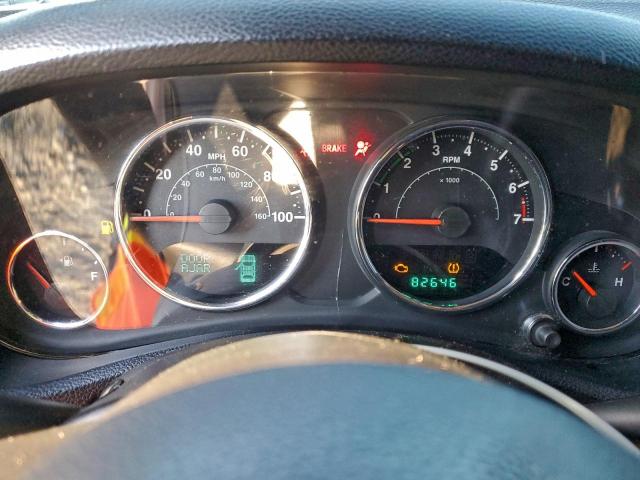 Jeep Wrangler Sahara Image 10