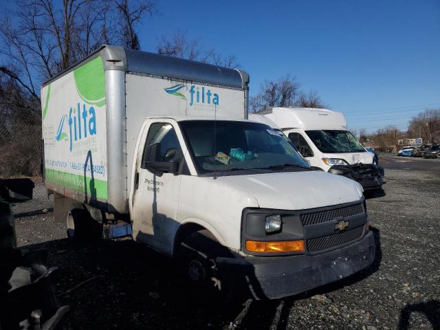 Chevrolet Express Image 11