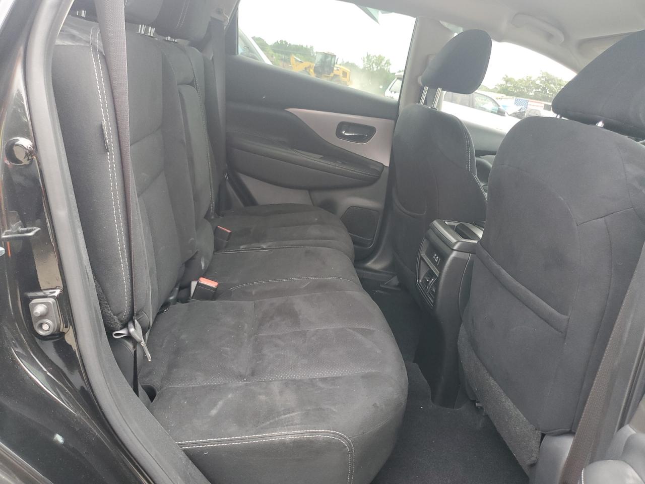 Nissan Murano S Image 10