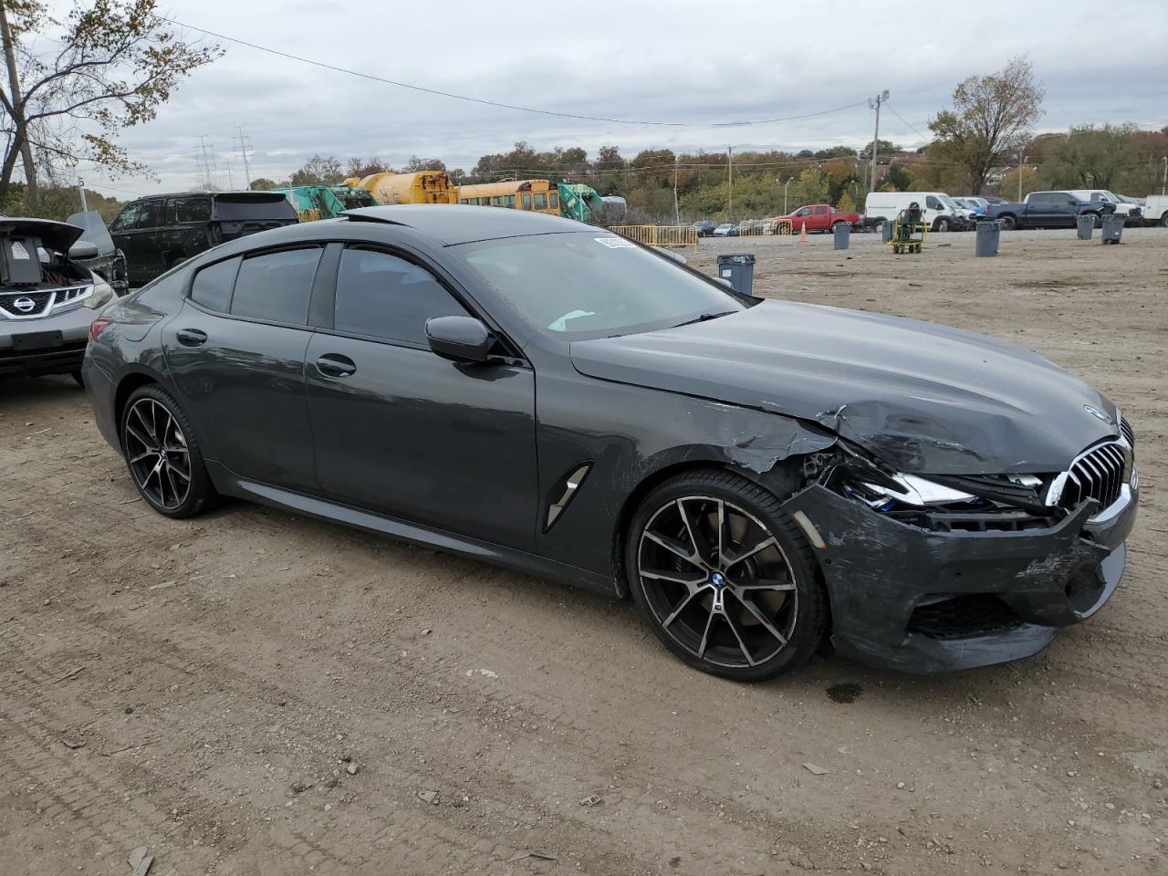 BMW 8 Series Image 4