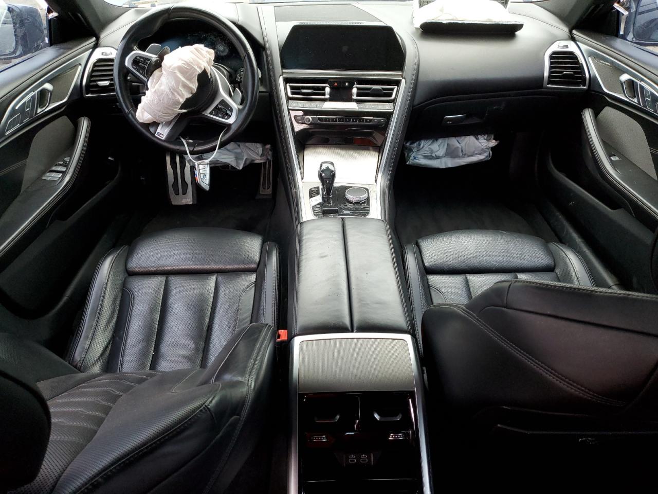 BMW 8 Series Image 12