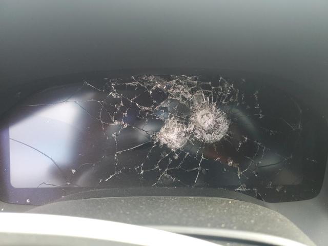 BMW 8 Series Image 9