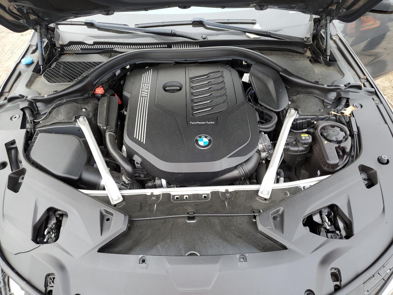 BMW 8 Series Image 10