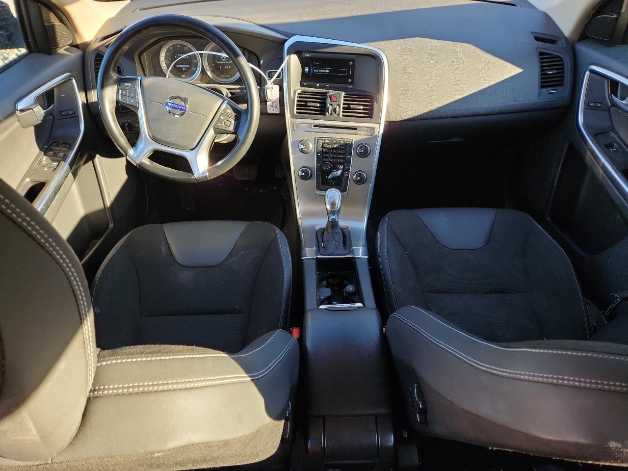 Volvo XC60 3.2 Image 7