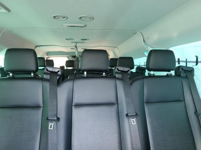 Ford Transit T-350 Image 9