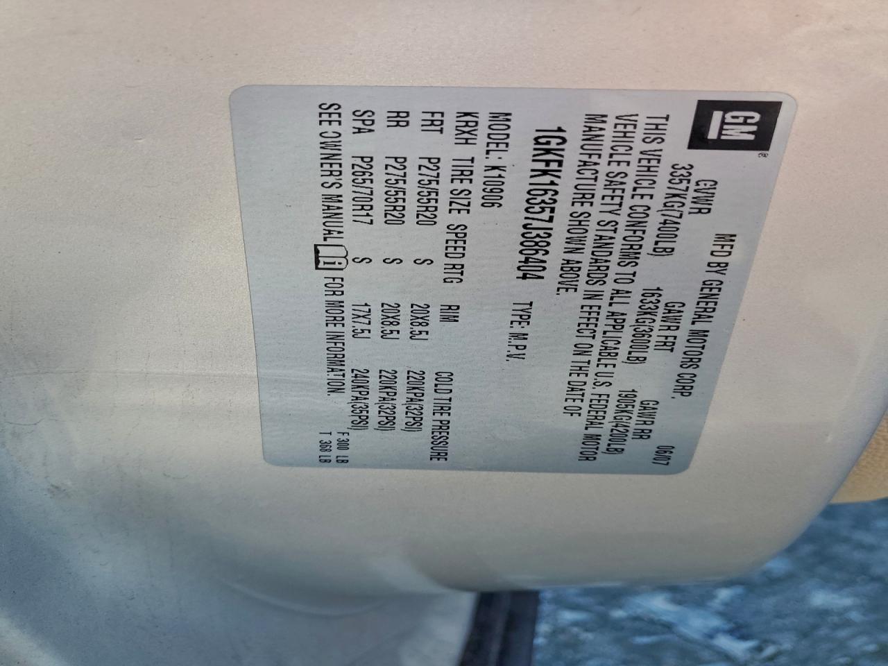 GMC Yukon K1500 Image 9