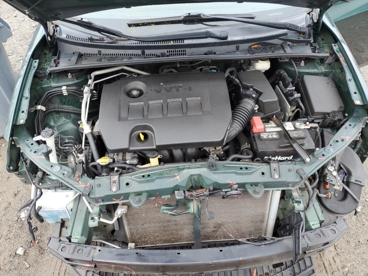 Toyota Corolla L Image 8