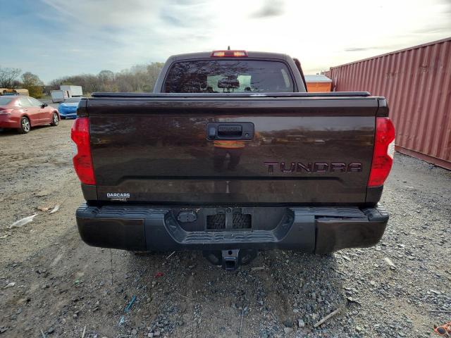Toyota Tundra Crewmax 1794 Image 5
