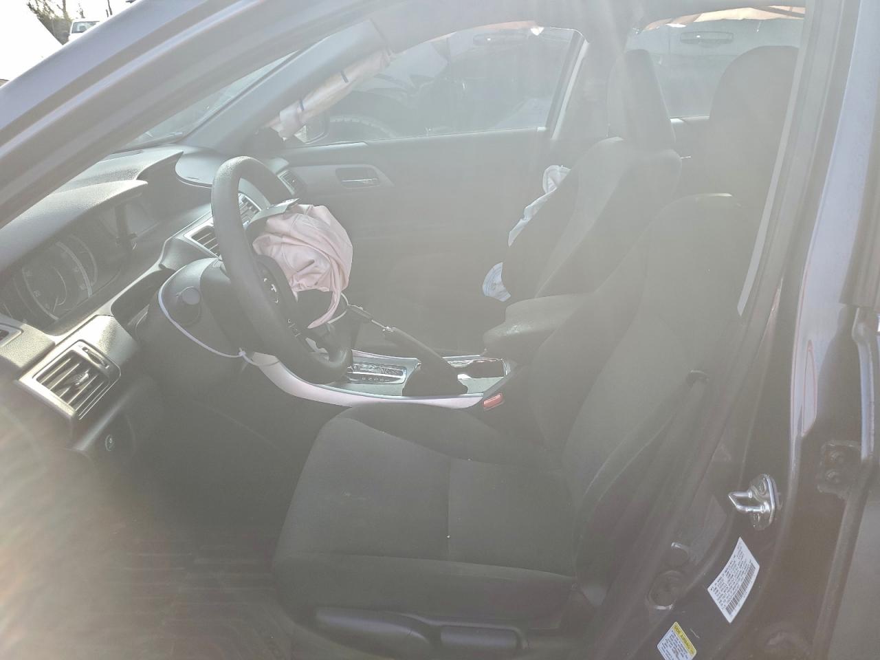 Honda Accord Lx Image 12