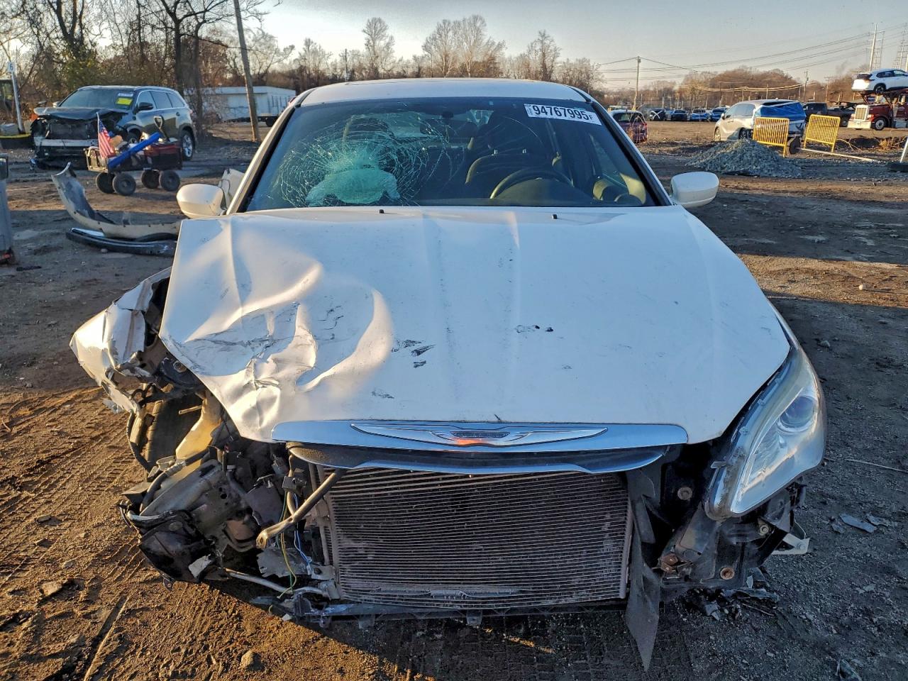 Chrysler 200 Touring Image 3