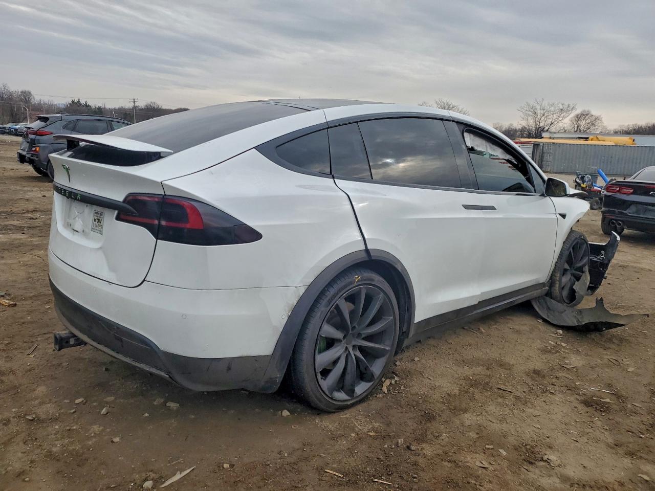 Tesla Model X Image 2