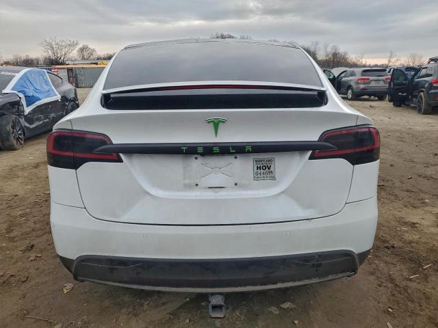 Tesla Model X Image 11