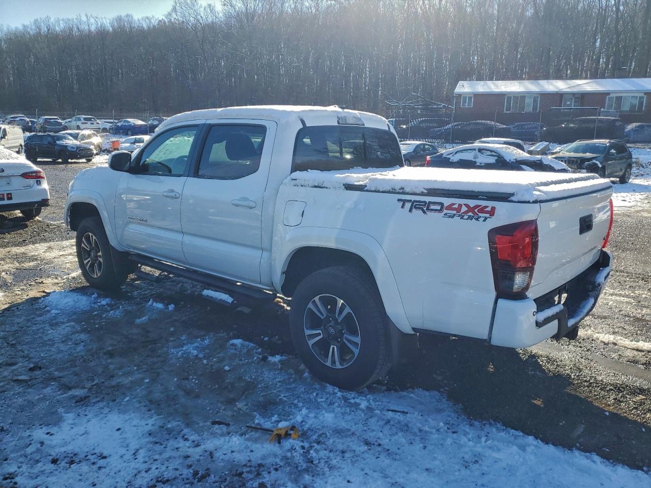 Toyota Tacoma Double Cab Image 5