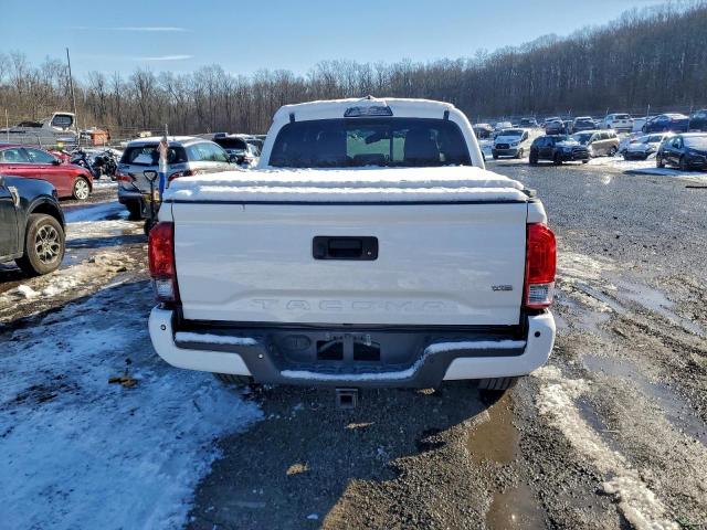 Toyota Tacoma Double Cab Image 8