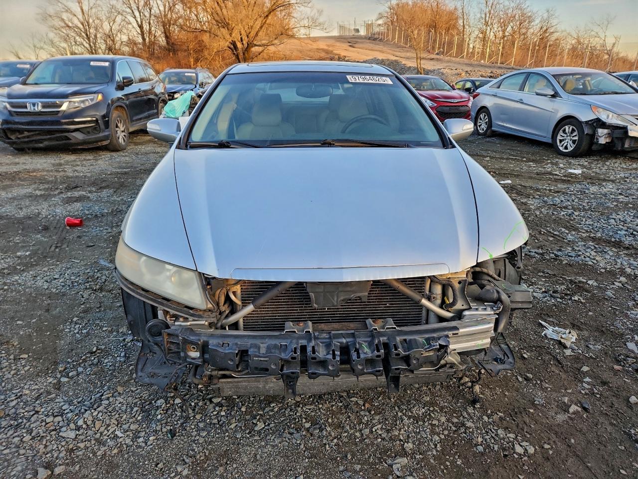 Acura TL Image 2