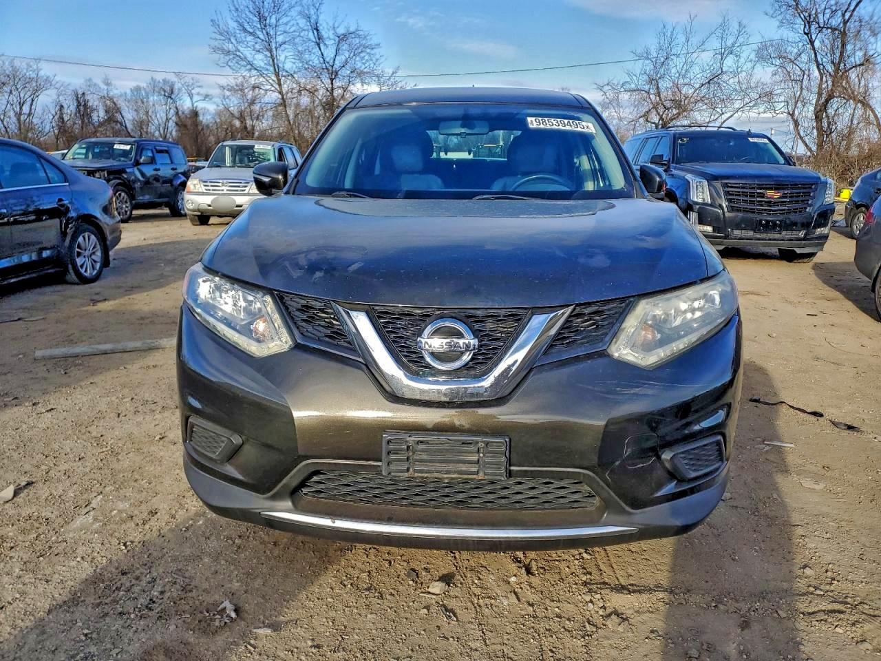 Nissan Rogue S Image 3