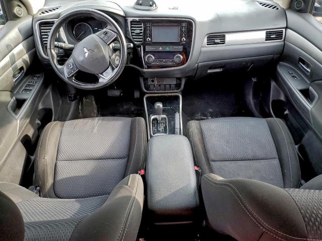 Mitsubishi Outlander Es Image 13