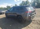Jeep Grand Cherokee Laredo Image 2