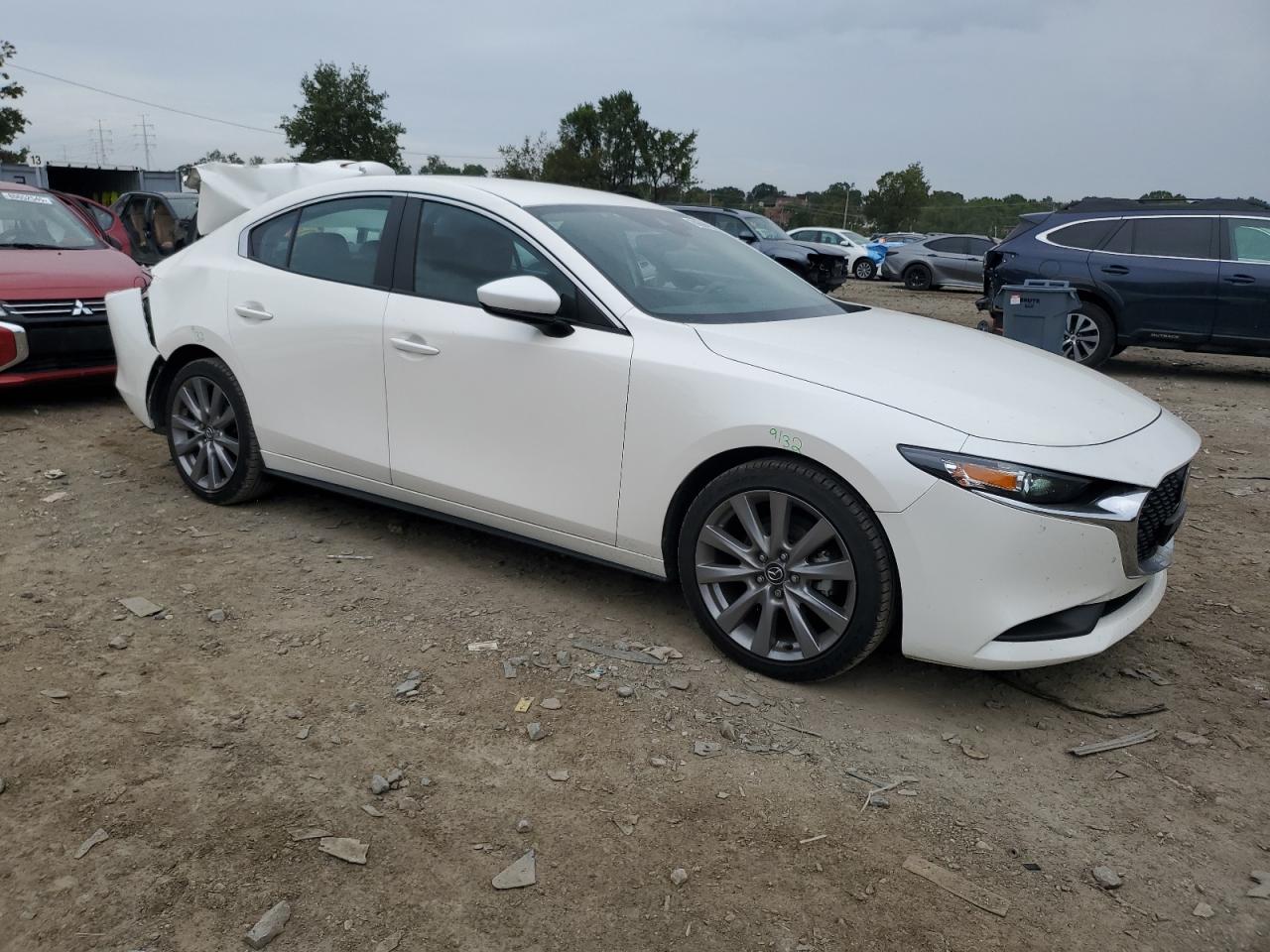 Mazda 3 Select Image 3