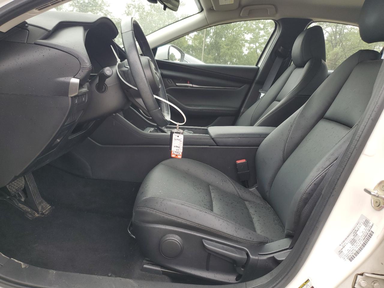 Mazda 3 Select Image 8