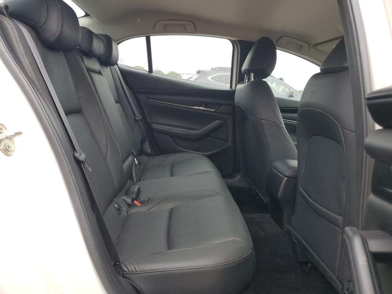 Mazda 3 Select Image 7