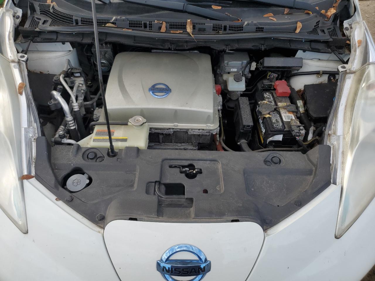 Nissan LEAF S Image 11
