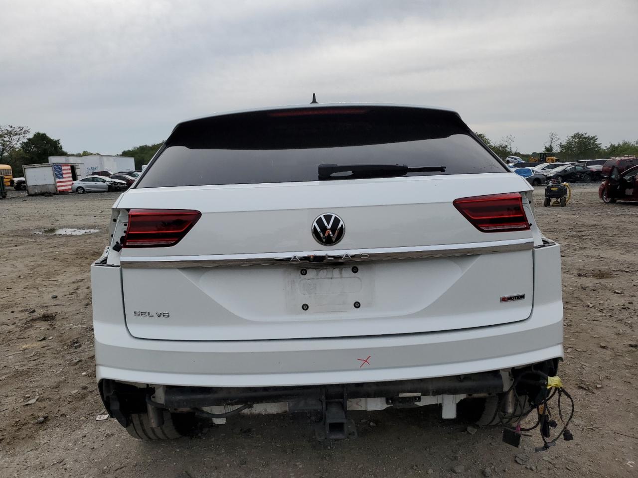 Volkswagen Atlas Sel Premium R-line Image 6